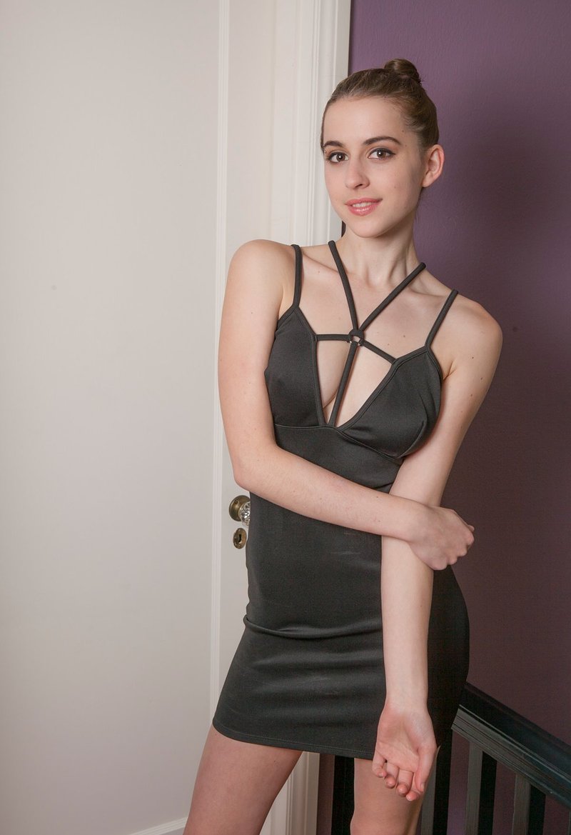 Дарья, 23 года, 0 размер груди