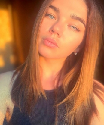 Оксана, 27 лет, 2 размер груди